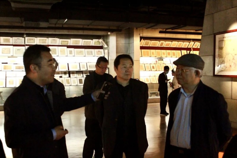 北斗伏羲产教融合山东公司董事长张庆彬一行莅临力明学院，共绘画教育发展新蓝图